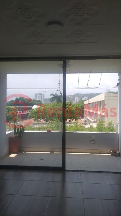 Apartamento de 3 alcobas en venta en Caobos, Cúcuta, 96 m² · foto 2 de 11