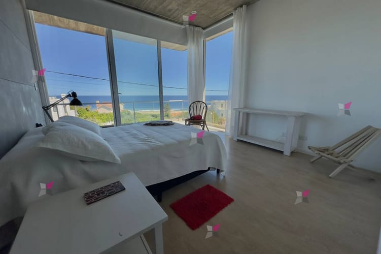 Casa en alquiler a metros del mar con excelente vista · Photo 4