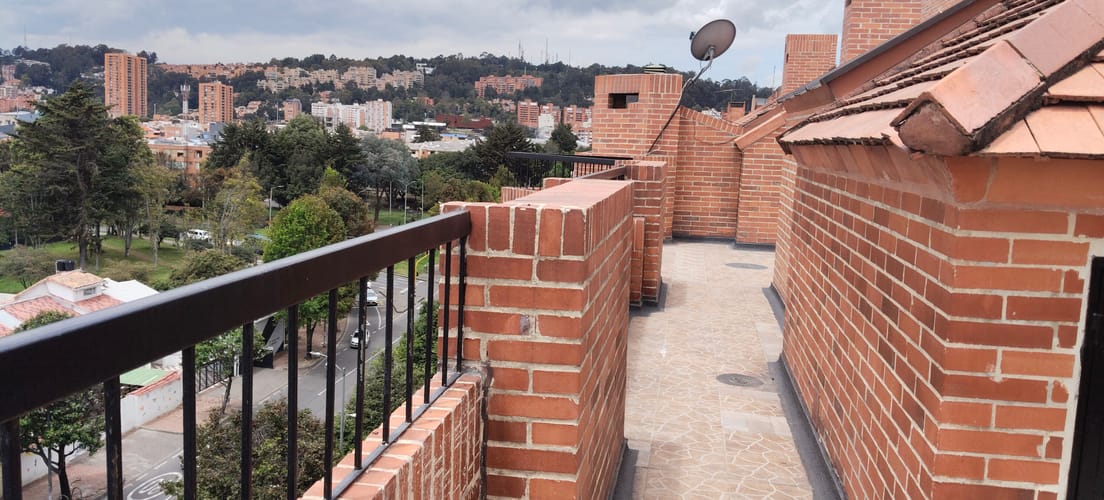 Apartamento de 3 alcobas en venta en Colina Campestre, Bogotá, 200 m² · foto 17 de 20
