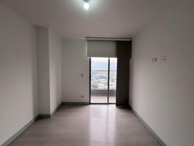 Apartamento de 3 alcobas en arriendo en El Poblado, Medellín, 100 m² · foto 13 de 15