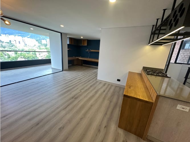 Apartamento de 2 alcobas en arriendo en Loma De Las Brujas, Envigado, 100 m² · foto 2 de 24