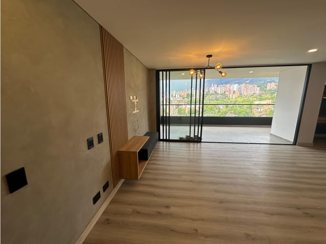Apartamento de 2 alcobas en arriendo en Loma De Las Brujas, Envigado, 100 m² · foto 4 de 24