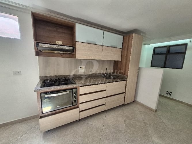 Apartamento de 4 alcobas en arriendo en Mesa, Envigado, 115 m² · foto 4 de 18