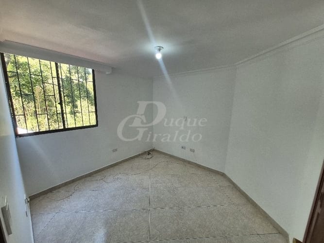 Apartamento de 4 alcobas en arriendo en Mesa, Envigado, 115 m² · foto 7 de 18