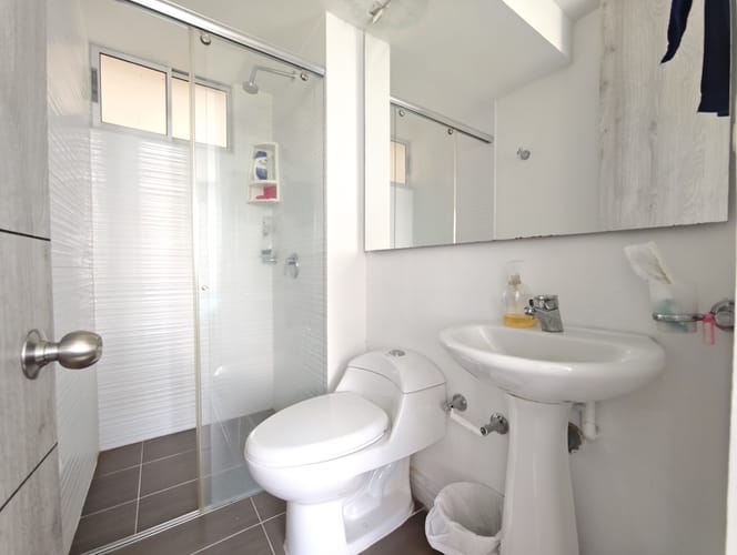 Apartamento de 2 alcobas en venta en Ricaurte, 58 m² · foto 13 de 20