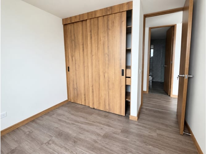 Apartamento de 2 alcobas en venta en Las Vegas, Envigado, 75 m² · foto 8 de 11