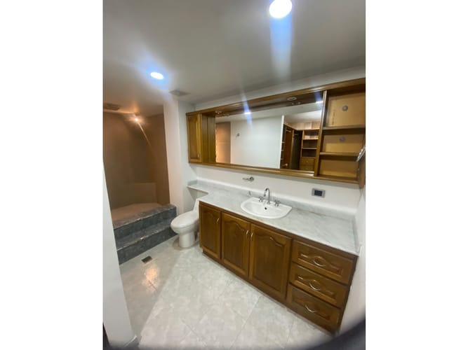 Apartamento de 3 alcobas en arriendo en Naranjal, Medellín, 174 m² · foto 6 de 13