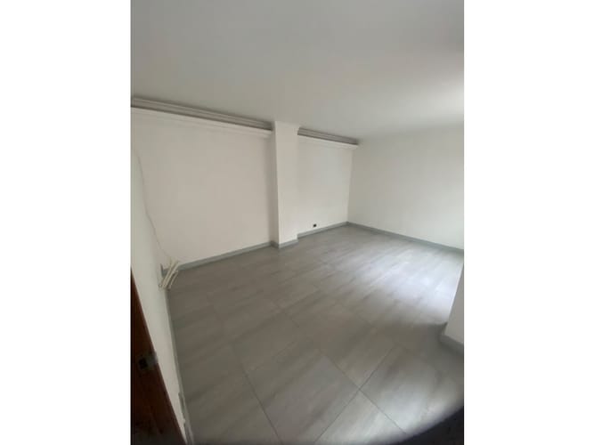 Apartamento de 3 alcobas en arriendo en Naranjal, Medellín, 174 m² · foto 7 de 13