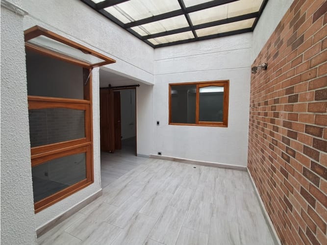 Apartamento de 3 alcobas en arriendo en Naranjal, Medellín, 174 m² · foto 11 de 13