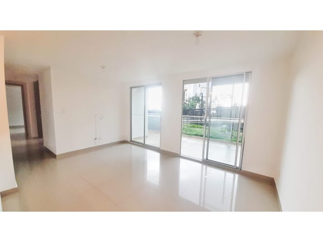 Apartamento de 3 alcobas en arriendo en Avenida 19 Norte, Armenia, 96 m² · foto 2 de 15