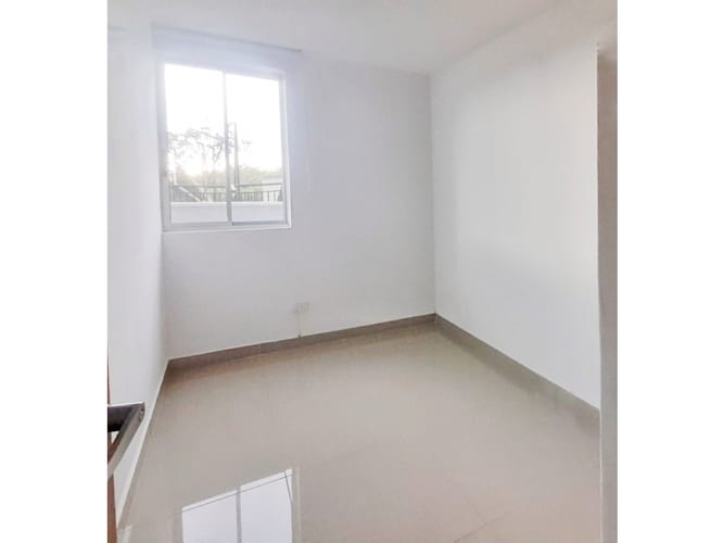 Apartamento de 3 alcobas en arriendo en Avenida 19 Norte, Armenia, 96 m² · foto 7 de 15