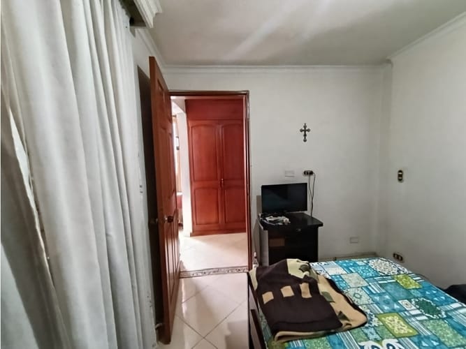 Apartamento de 3 alcobas en venta en Laureles, Medellín, 107 m² · foto 10 de 24