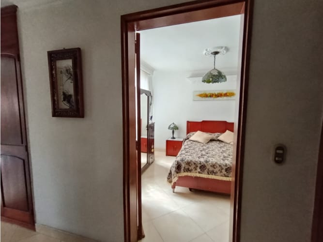 Apartamento de 3 alcobas en venta en Laureles, Medellín, 107 m² · foto 13 de 24