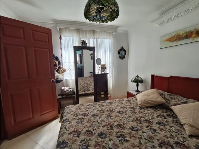 Apartamento de 3 alcobas en venta en Laureles, Medellín, 107 m² · foto 14 de 24