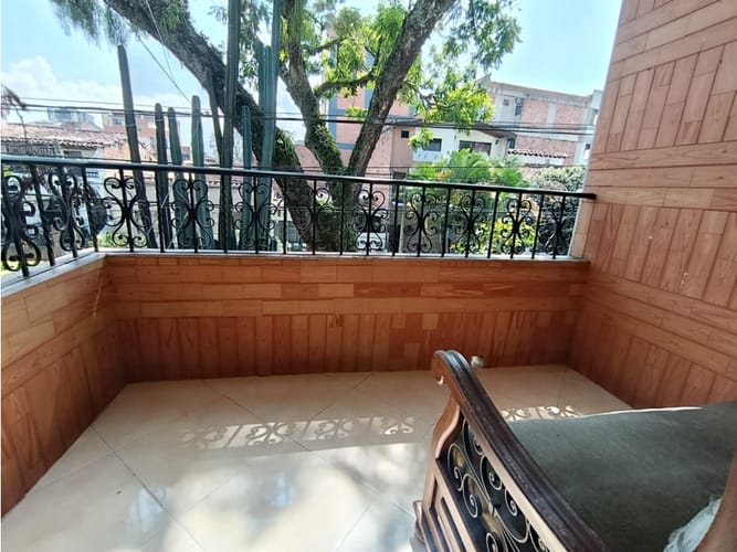 Apartamento de 3 alcobas en venta en Laureles, Medellín, 107 m² · foto 21 de 24