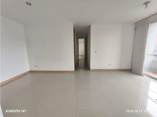 Apartamento de 3 alcobas en venta en El Trapiche, Sabaneta, 72 m² · foto 3 de 19