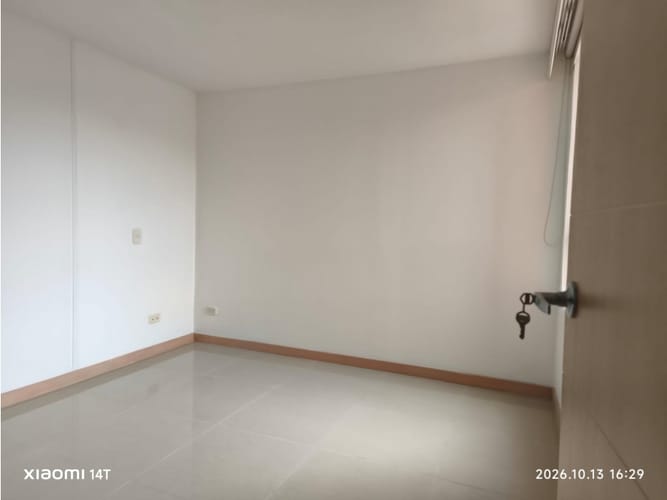 Apartamento de 3 alcobas en venta en El Trapiche, Sabaneta, 72 m² · foto 7 de 19