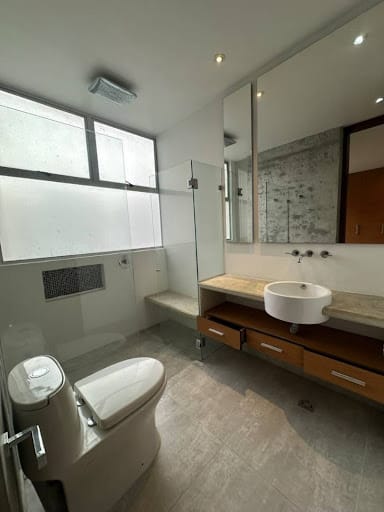 Apartamento de 2 alcobas en arriendo en San Lucas, Medellín, 141 m² · foto 7 de 16