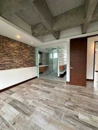 Apartamento de 2 alcobas en arriendo en San Lucas, Medellín, 141 m² · foto 11 de 16