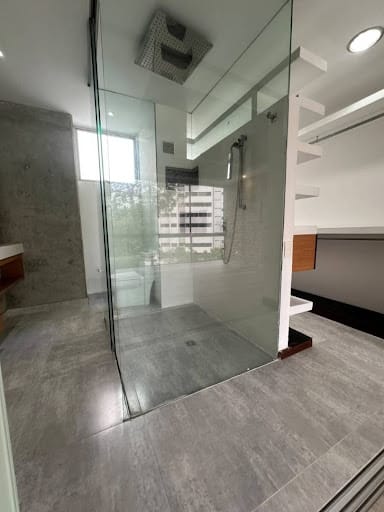 Apartamento de 2 alcobas en arriendo en San Lucas, Medellín, 141 m² · foto 13 de 16
