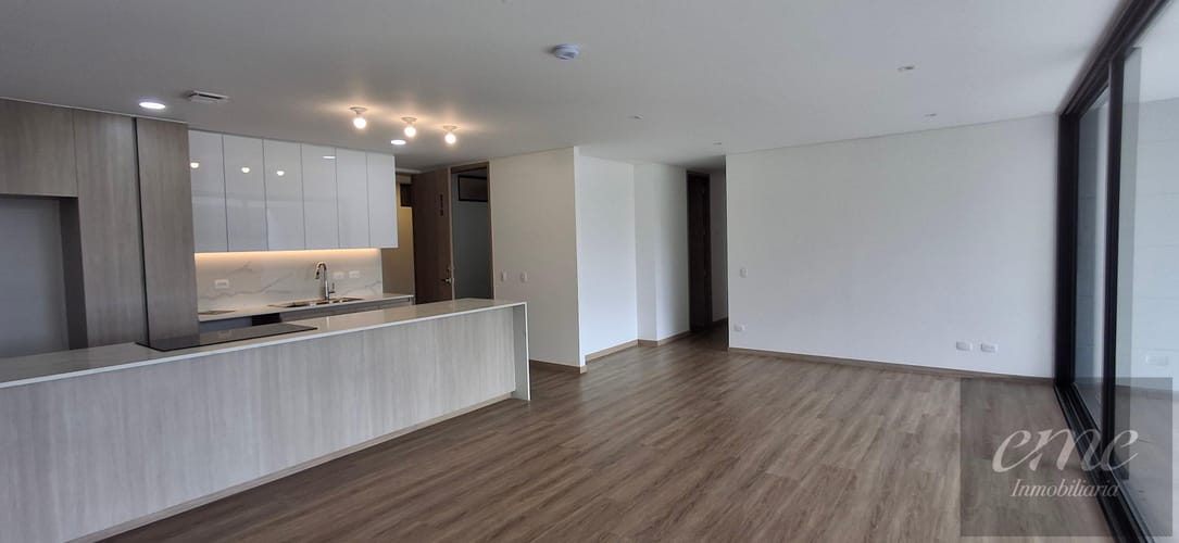 Apartamento de 3 alcobas en arriendo en La Convencion, Rionegro, 166 m² · foto 7 de 24