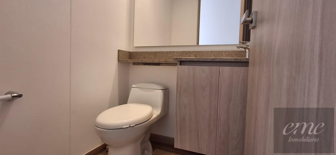 Apartamento de 3 alcobas en arriendo en La Convencion, Rionegro, 166 m² · foto 12 de 24