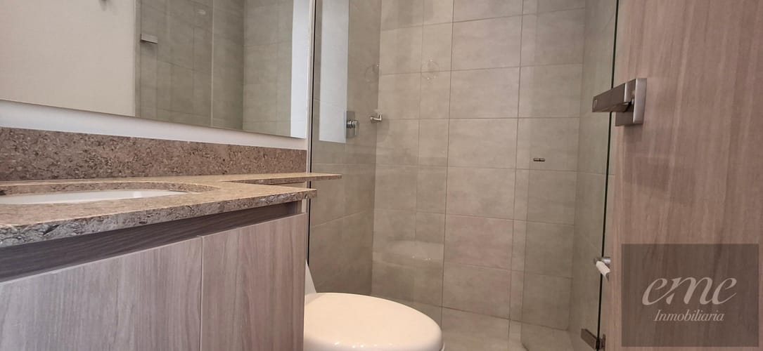 Apartamento de 3 alcobas en arriendo en La Convencion, Rionegro, 166 m² · foto 19 de 24