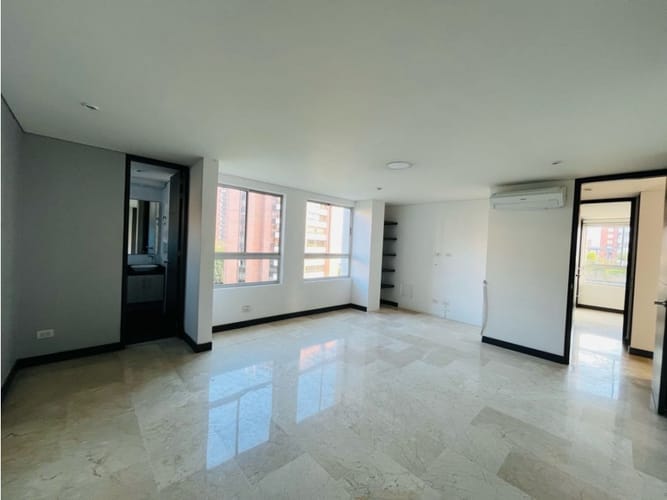 Apartamento de 3 alcobas en venta en Castropol, Medellín, 138 m² · foto 22 de 23