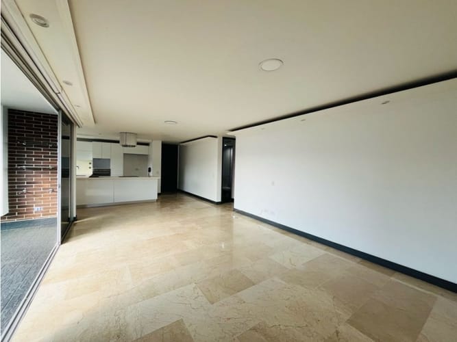 Apartamento de 3 alcobas en venta en Castropol, Medellín, 138 m² · foto 23 de 23