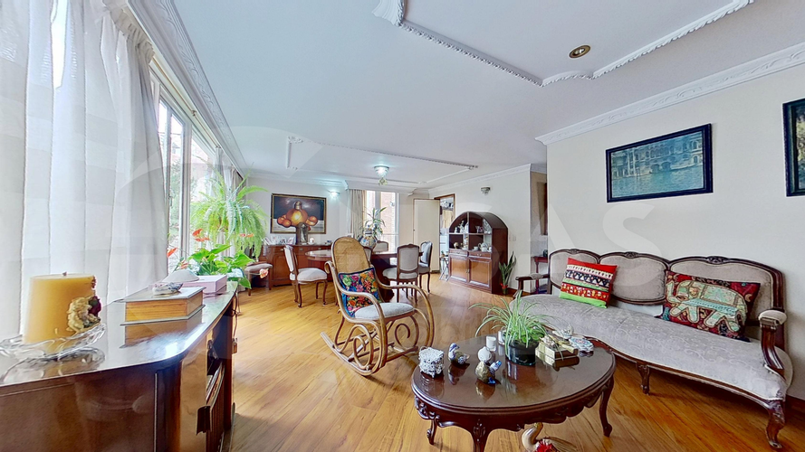 Apartamento de 3 alcobas en venta en Pasadena, Bogotá, 177 m² · foto 2 de 18