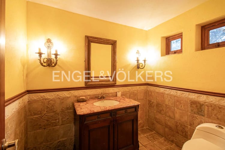 Casa de 4 alcobas en venta en Sotileza, Bogotá, 485 m² · foto 8 de 20
