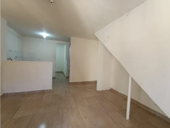 Apartaestudio en arriendo en Urbanizacion Villa Linda, Bello, 40 m² · foto 4 de 12
