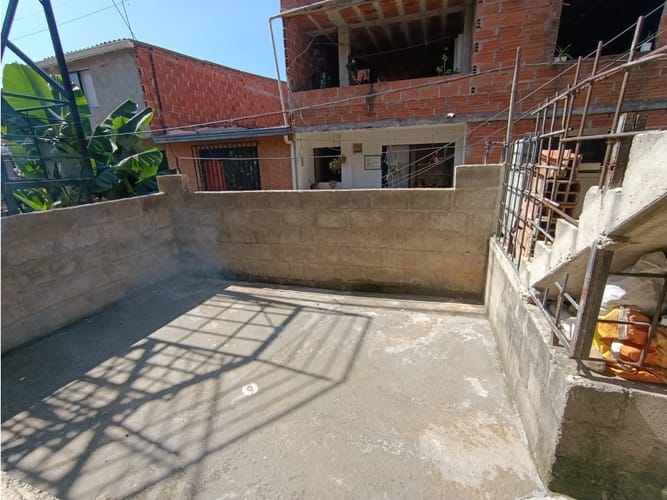Apartaestudio en arriendo en Urbanizacion Villa Linda, Bello, 40 m² · foto 11 de 12