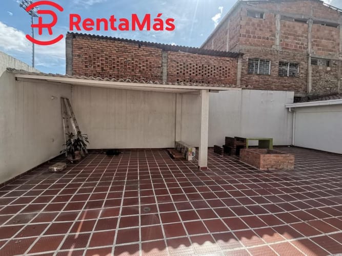Casa de 6 alcobas en venta en Carora, Cúcuta, 364 m² · foto 18 de 20