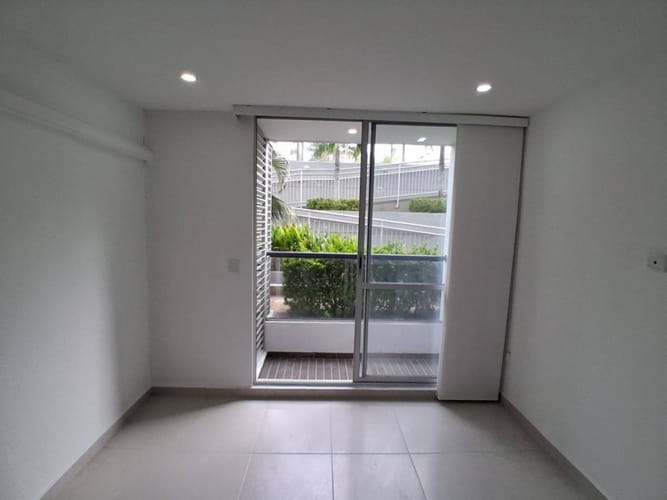 Apartamento de 3 alcobas en arriendo en Ipanema, Neiva, 83 m² · foto 6 de 19