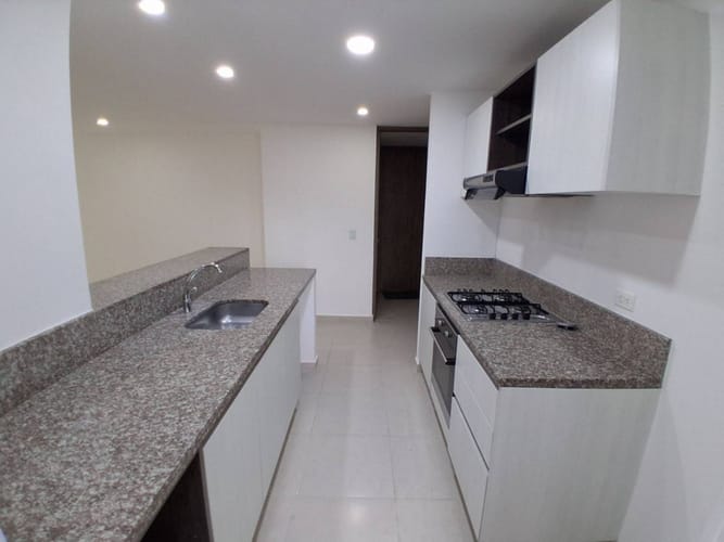 Apartamento de 3 alcobas en arriendo en Ipanema, Neiva, 83 m² · foto 8 de 19