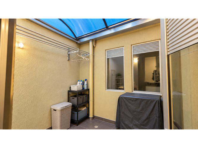 Apartamento de 3 alcobas en venta en La Estancia, Madrid, 57 m² · foto 10 de 16