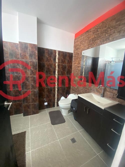 Casa de 4 alcobas en venta en La Floresta, Los Patios, 184 m² · foto 13 de 20