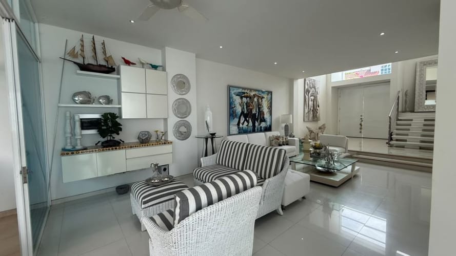 Casa de 3 alcobas en venta en Conjunto Residencial Villa Campestre, Barranquilla, 323 m² · foto 5 de 24