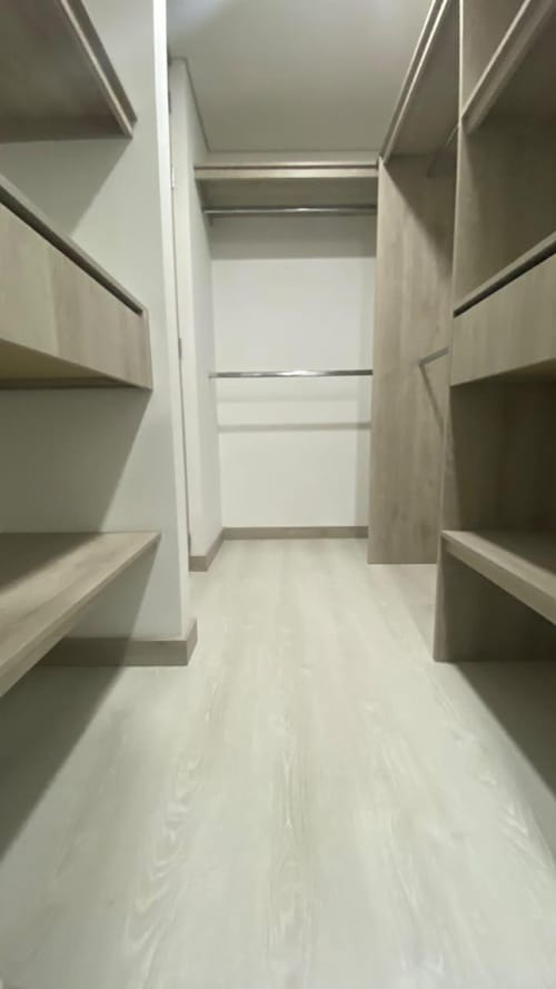 Apartamento de 3 alcobas en venta en Chipre, Rionegro, 86 m² · foto 5 de 24