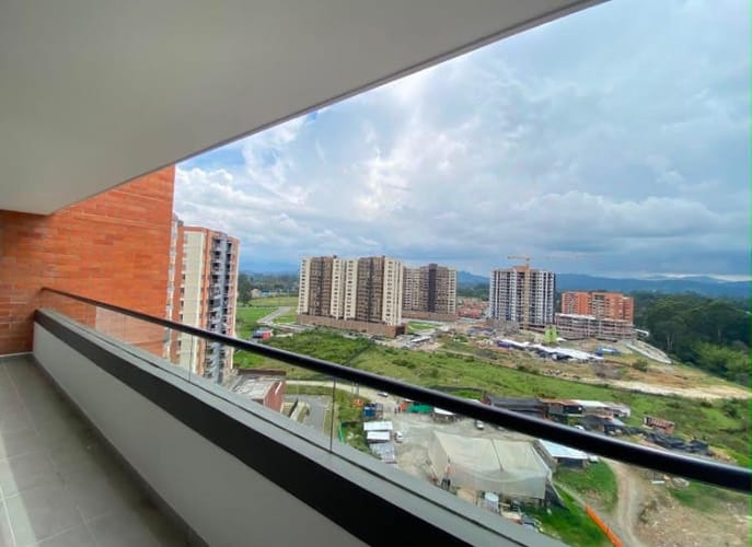 Apartamento de 3 alcobas en venta en Chipre, Rionegro, 86 m² · foto 10 de 24