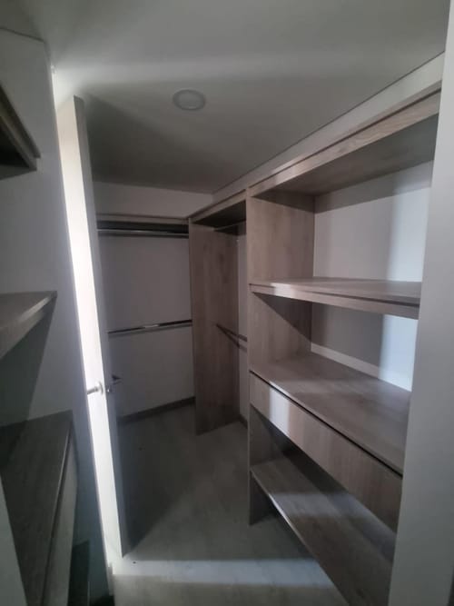 Apartamento de 3 alcobas en venta en Chipre, Rionegro, 86 m² · foto 17 de 24
