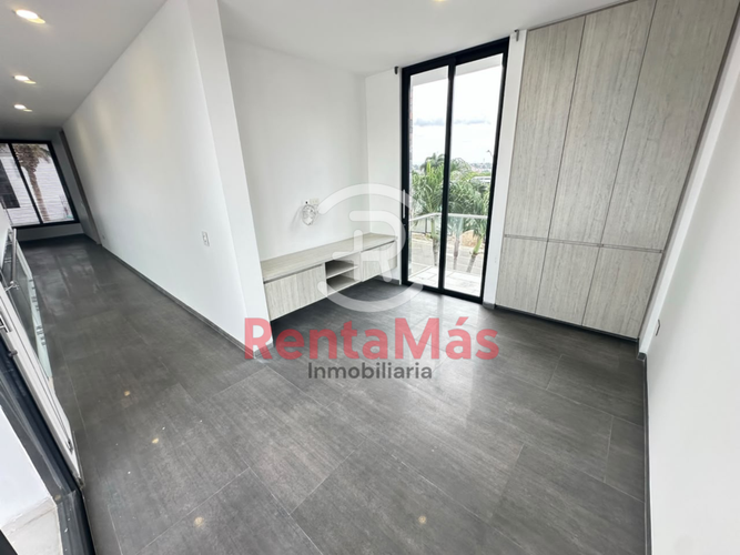Casa de 5 alcobas en venta en Cr. Los Mangos, Villa del Rosario, 680 m² · foto 13 de 24