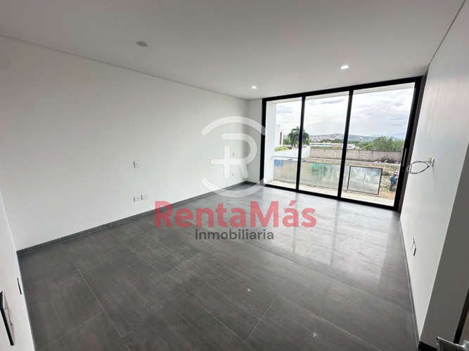 Casa de 5 alcobas en venta en Cr. Los Mangos, Villa del Rosario, 680 m² · foto 14 de 24