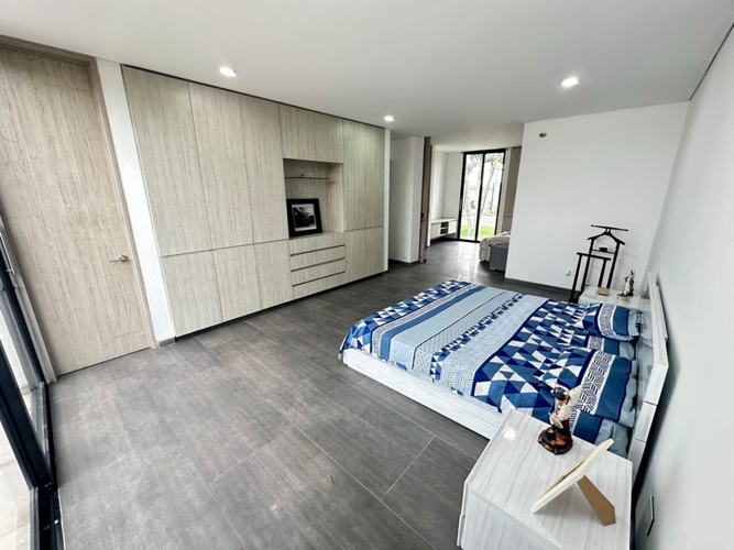 Casa de 5 alcobas en venta en Cr. Los Mangos, Villa del Rosario, 680 m² · foto 16 de 24