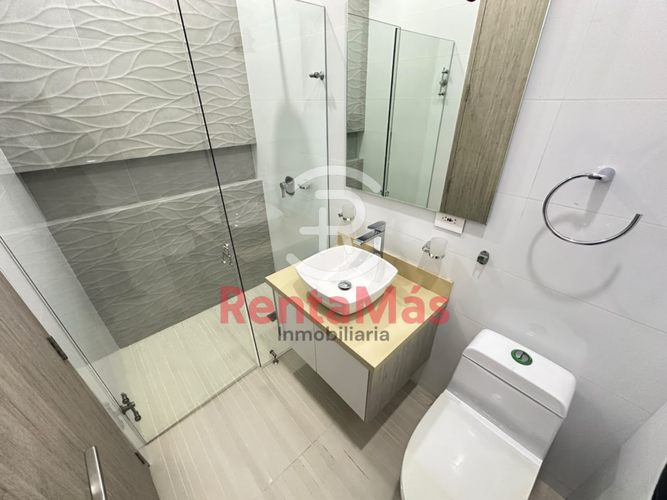 Casa de 5 alcobas en venta en Cr. Los Mangos, Villa del Rosario, 680 m² · foto 18 de 24