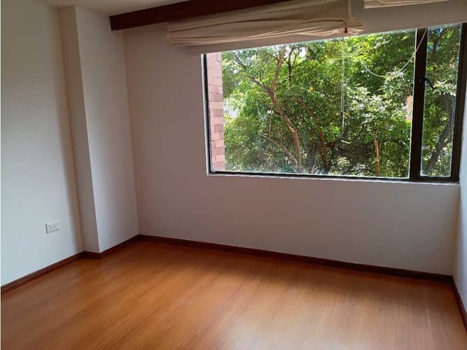Apartamento de 3 alcobas en venta en Chico, Bogotá, 145 m² · foto 11 de 23