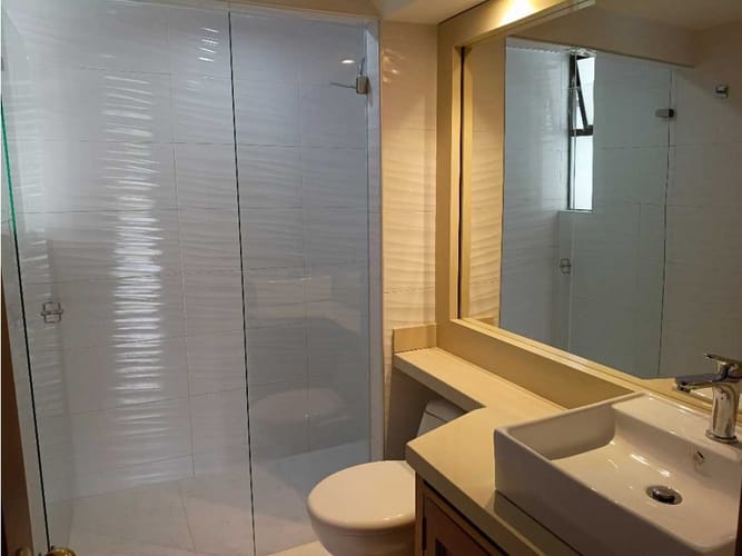 Apartamento de 3 alcobas en venta en Chico, Bogotá, 145 m² · foto 17 de 23