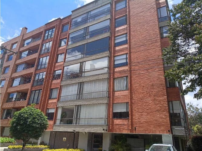 Apartamento de 3 alcobas en venta en Chico, Bogotá, 145 m² · foto 23 de 23