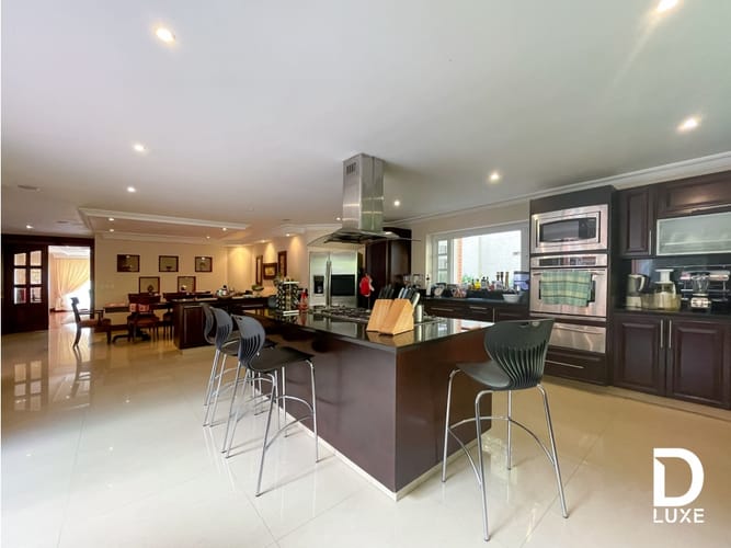 Casa de 4 alcobas en venta en Autopista Norte, Bogotá, 1200 m² · foto 11 de 24